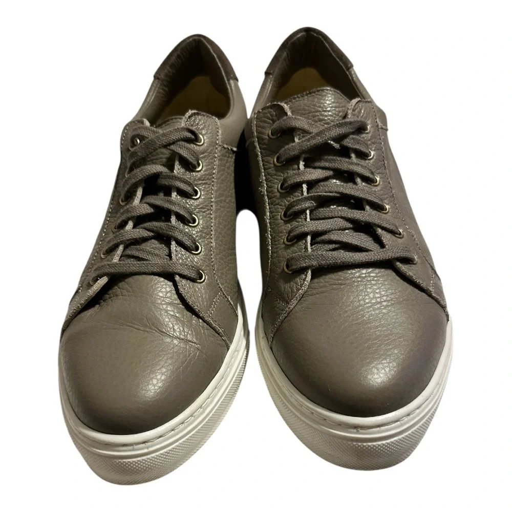 Sarah Flint Grey Grained Leather Almond Toe Perfect Sneaker Women’s 8.5 - Picture 3 of 11